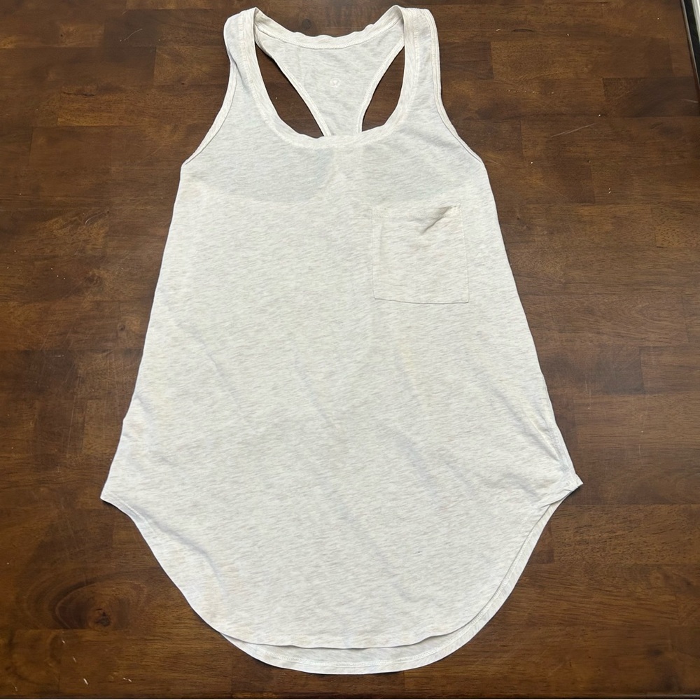 Lululemon Yogi Racerback Tank Top in Heathered Angel White Cream Size 0 - Picture 6 of 11